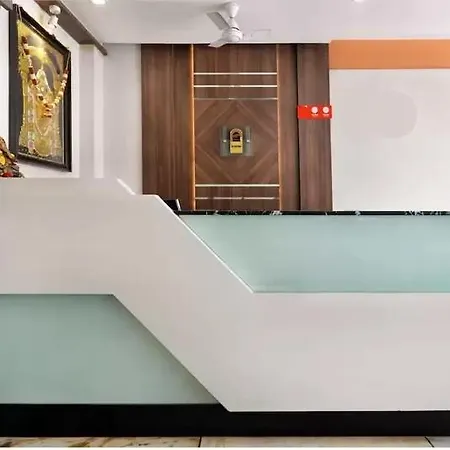Отель Bhavani Residency
